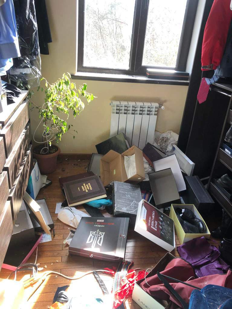 Правовий статус під час війни: що дозволено та заборонено робити військовим і цивільним? - 4C260