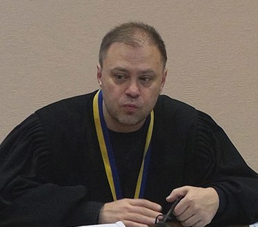Судді, які зняли претензії з нападників Стерненка – політично залежні - F9CB7