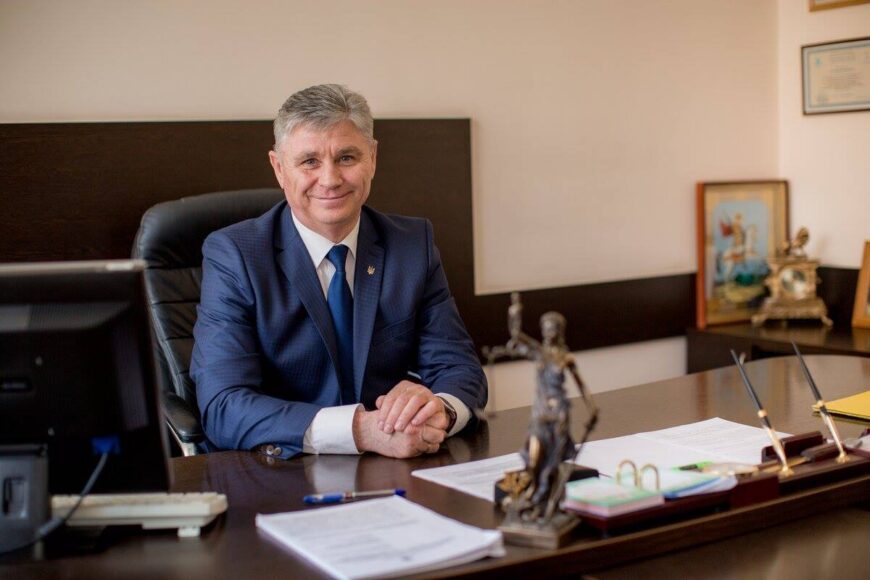Вища рада правосуддя продовжує тиснути на суддю Віктора Фоміна