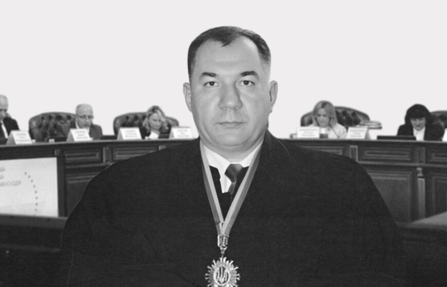 Чи відпустить ВРП у почесну відставку суддю Вишара, який виносив 2 різні за змістом рішення в одній і тій самій справі?