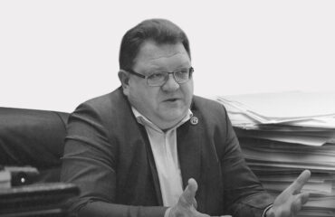 Фундація DEJURE виграла позов проти ДМС щодо інформації про громадянство Львова