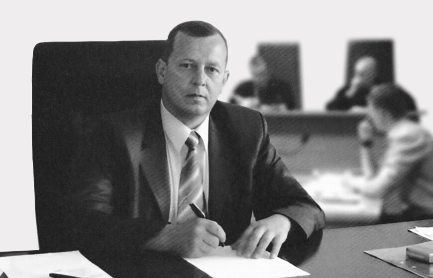 Нова схема “відмазування” пʼяних водіїв від судді Ратушняка та адвоката Когутницького