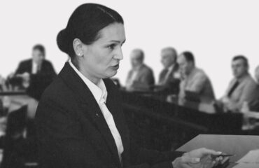 “Відмазує” пʼяних водіїв, але відповідає посаді: ВККС пропустила суддю Машину