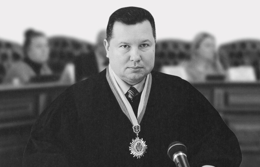 Позапроцесуальні звʼязки та ймовірний хабар: 3 ДП ВРП подала на звільнення суддю Доброва