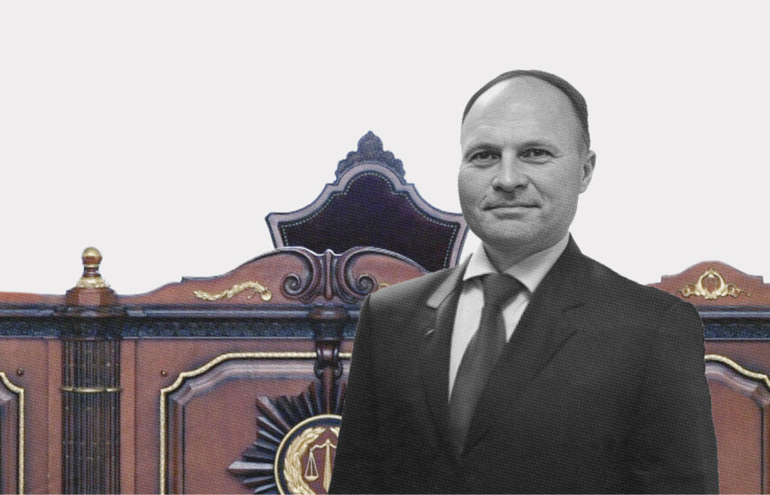 Екссуддя Князюк подав позов на Фундацію DEJURE за допис про відмову пройти огляд на стан спʼяніння
